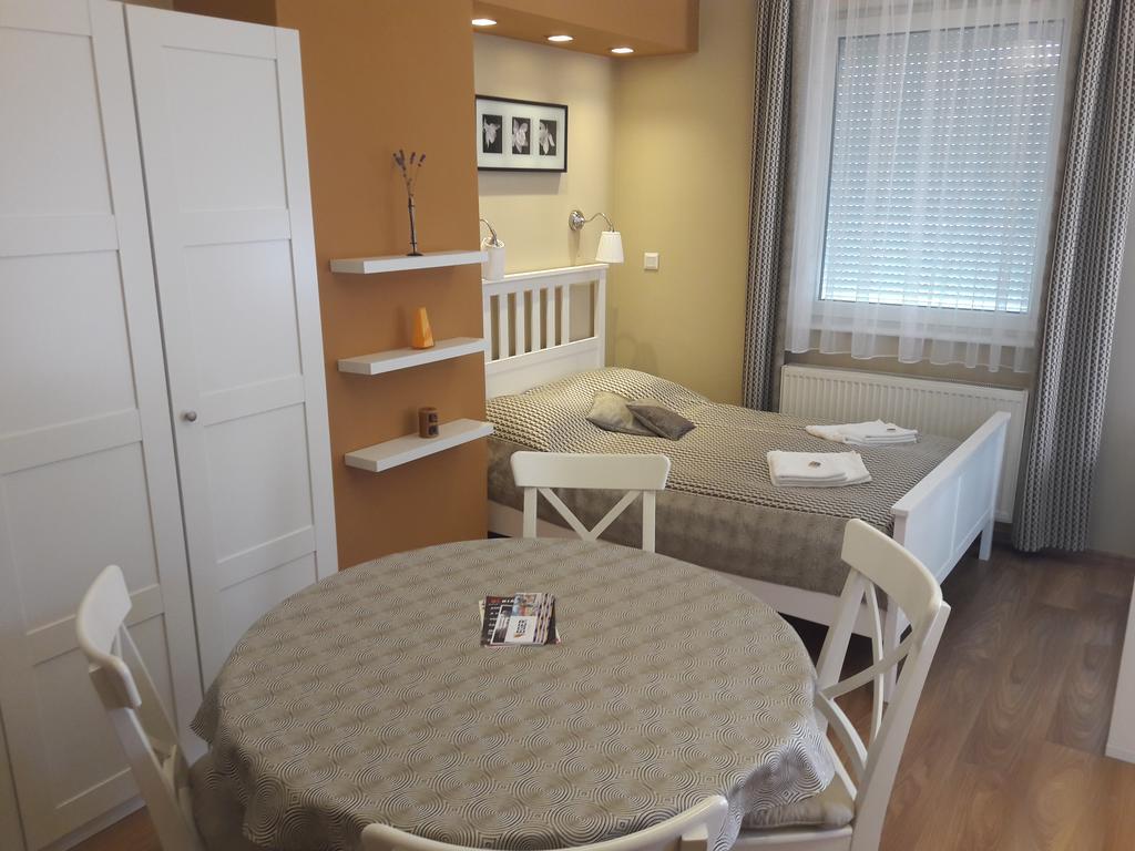 Orchidea Apartman Eger Luaran gambar